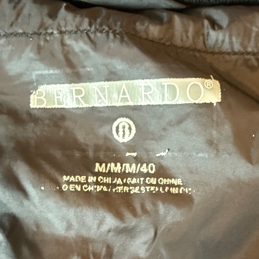 Bernardo Women's Black Puffer Jacket - Picture 2 of 14